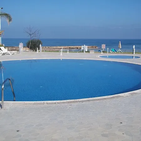 Hart * Protaras