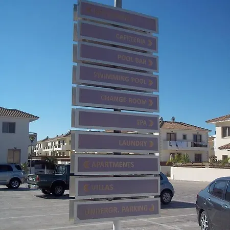 Hart * Protaras